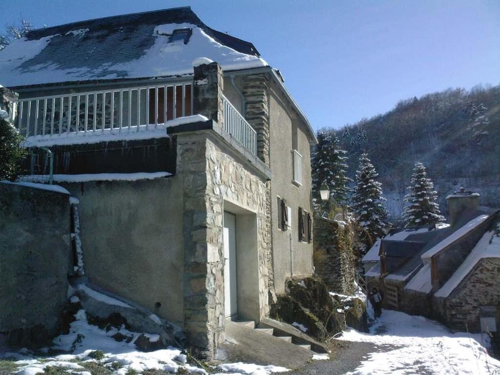Gite Familial Fouga Bareilles Exterior photo