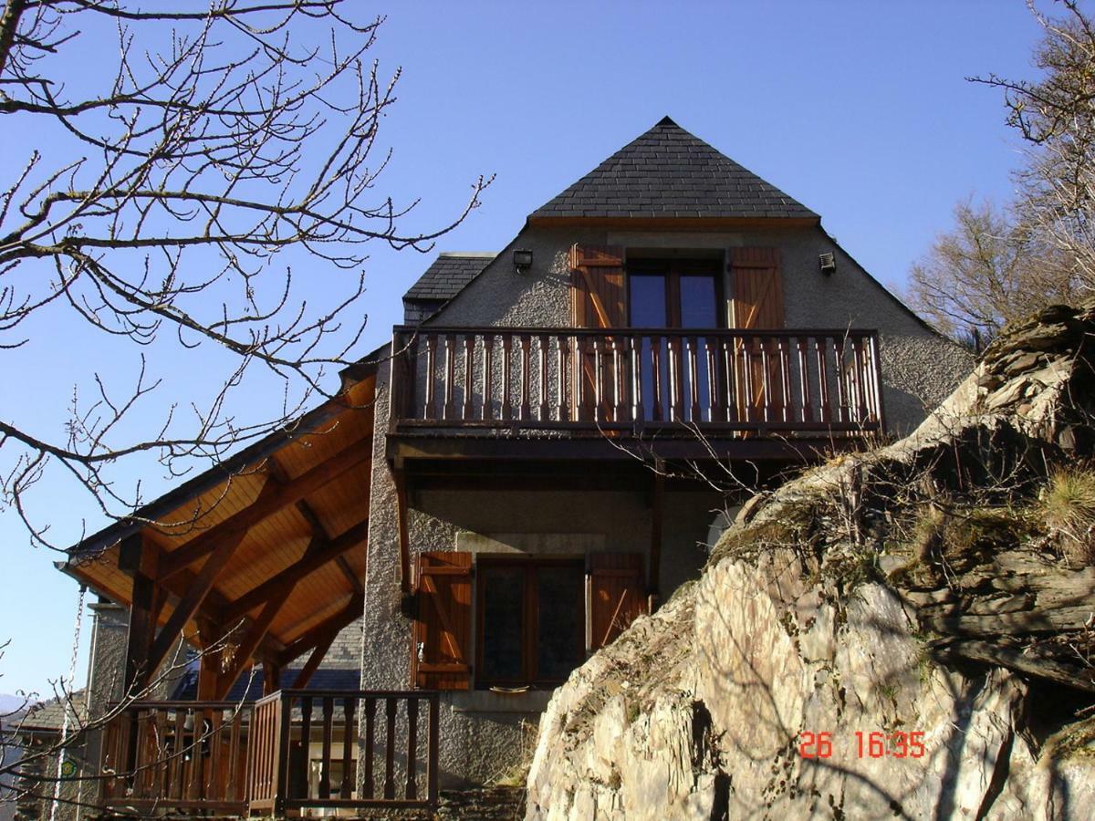 Gite Familial Fouga Bareilles Exterior photo